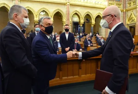 Ungarn heute, Wahl einer noch nie als Richter fungierenden Person an die Spitze der Justizhierarchie, die Kuria, Okt. 2020.jpg